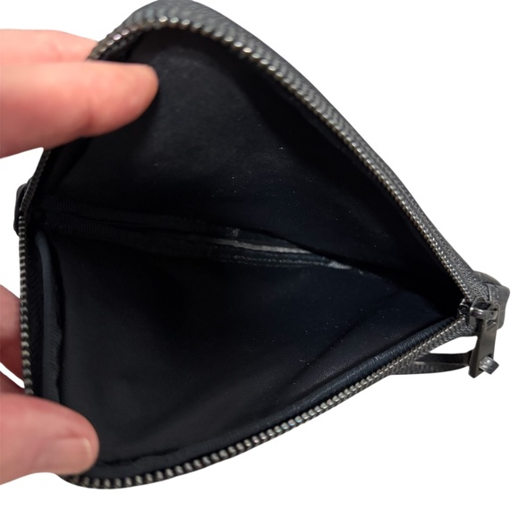 Bandolier Extended Pouch Pebbled Leather Black Pewter Excellent Never Used - Picture 4 of 4